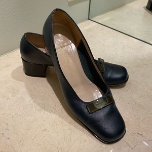 Salvatore Ferragamo Navy pumps w block heels and gun metal signature plate